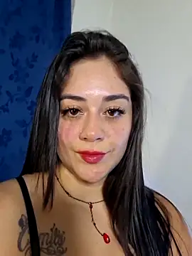 Snapshot of nahomi_sweett chatting on May 1, 2026, 10:42 am nahomi sweett online show from May 1, 2026, 10:42 am