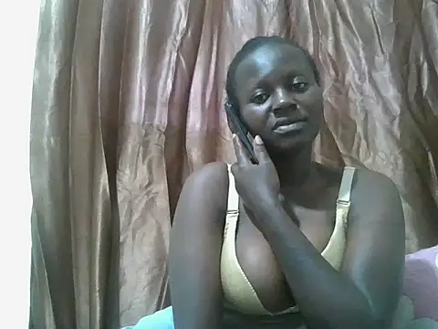 Snapshot of blackdollshe chatting on October 24, 2025, 6:34 am blackdollshe online show from October 24, 2025, 6:34 am