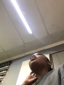 Snapshot of Nicole_Liam_ chatting on December 3, 2025, 12:59 pm Nicole Liam online show from December 3, 2025, 12:59 pm