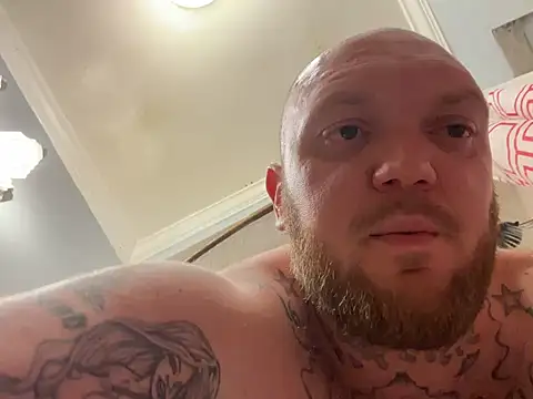 Snapshot of Satans_Play chatting on March 19, 2025, 10:44 am Satans Play online show from March 19, 2025, 10:44 am