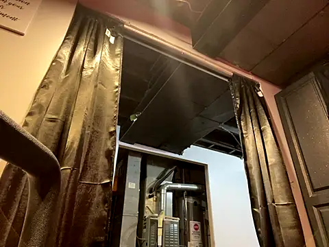 Snapshot of Satans_Play chatting on December 8, 2024, 7:47 am Satans Play online show from December 8, 2024, 7:47 am