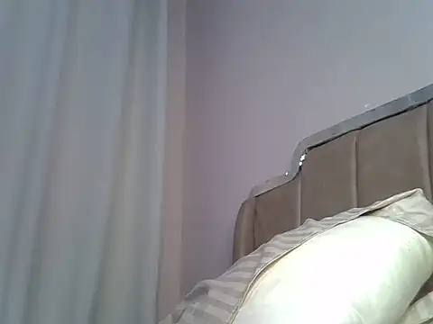 hot sexy choco online show from February 21, 2026, 9:06 pm