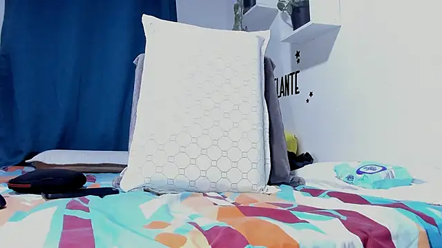 Aronxxs online show from March 6, 2026, 9:04 am