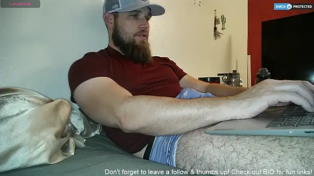 dikdowndaddy online show from May 3, 2026, 12:09 pm
