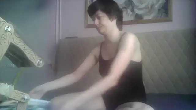 Snapshot of SunElizabeth chatting on May 31, 2026, 3:45 am SunElizabeth online show from May 31, 2026, 3:45 am