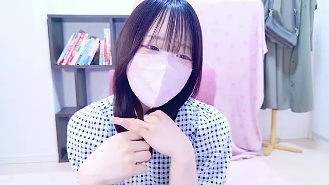 Snapshot of chan_yuma_tan chatting on May 17, 2026, 7:19 am chan yuma tan online show from May 17, 2026, 7:19 am