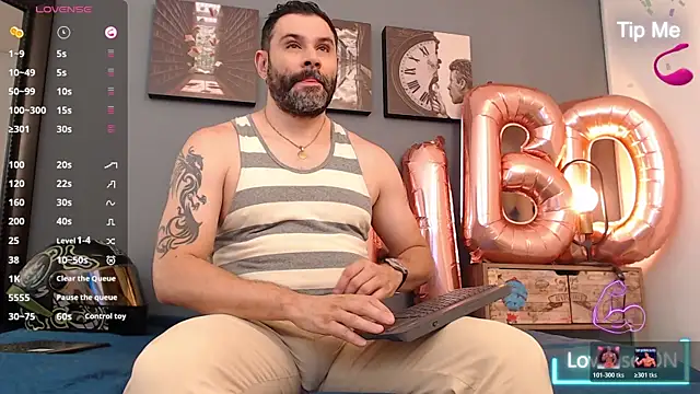 Snapshot of jonasbeards chatting on August 5, 2026, 3:06 pm jonasbeards online show from August 5, 2026, 3:06 pm