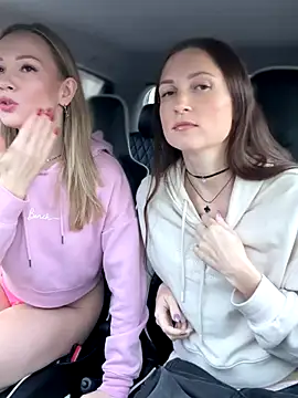 Snapshot of LavenderHot chatting on October 15, 2025, 1:48 am LavenderHot online show from October 15, 2025, 1:48 am