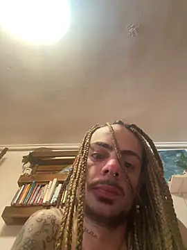 EnricoGio online show from February 25, 2025, 6:47 am