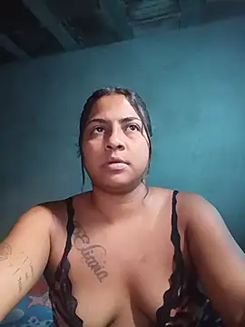 Snapshot of Giselabrunette25 chatting on July 9, 2026, 1:21 pm Giselabrunette25 online show from July 9, 2026, 1:21 pm