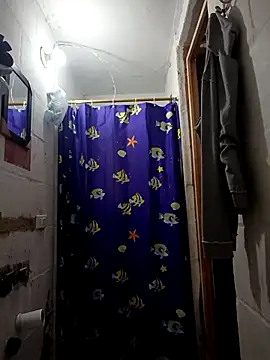 Giselabrunette25 online show from October 28, 2025, 10:03 am