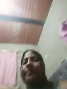Snapshot of Giselabrunette25 chatting on July 11, 2026, 1:50 am Giselabrunette25 online show from July 11, 2026, 1:50 am
