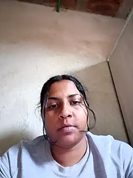 Giselabrunette25 online show from February 2, 2026, 10:20 pm