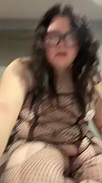 Snapshot of MissReddMamy chatting on January 10, 2025, 12:27 am MissReddMamy online show from January 10, 2025, 12:27 am
