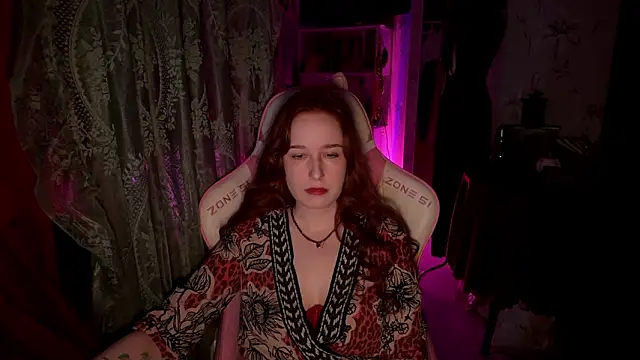 Snapshot of pearl_princess_ chatting on March 5, 2026, 10:59 pm pearl princess online show from March 5, 2026, 10:59 pm