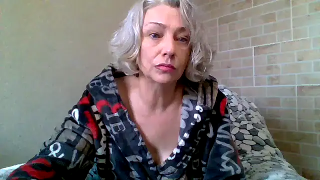 Snapshot of Lorie_Carrie chatting on November 25, 2025, 8:47 am Lorie Carrie online show from November 25, 2025, 8:47 am