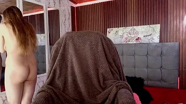 elena detroya online show from March 19, 2026, 12:27 pm