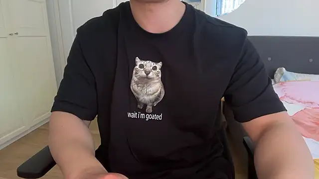 jungcock3210 online show from March 19, 2026, 1:00 pm