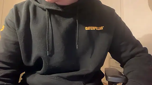 jungcock3210 online show from February 4, 2026, 3:29 pm