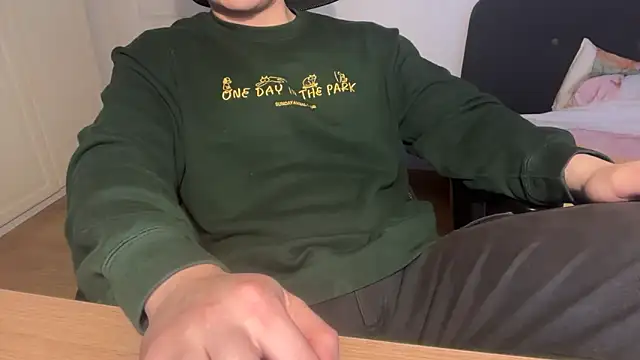 jungcock3210 online show from March 10, 2026, 3:38 pm