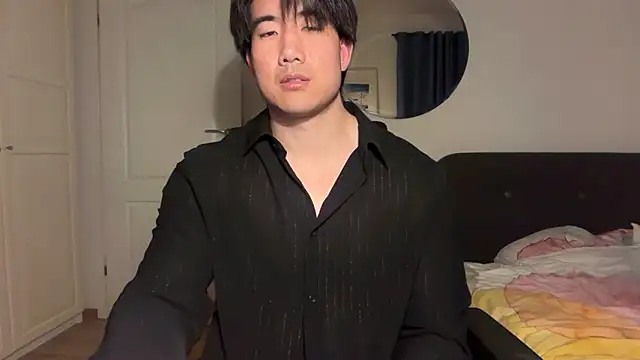 jungcock3210 online show from March 14, 2026, 5:52 pm