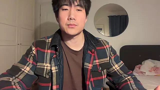 jungcock3210 online show from February 2, 2026, 4:39 pm