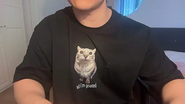 jungcock3210 online show from March 5, 2026, 1:40 pm