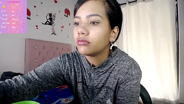 Snapshot of Kloy__sech- chatting on February 28, 2025, 1:36 pm Kloy sech- online show from February 28, 2025, 1:36 pm