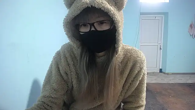 elllaaxx online show from February 20, 2025, 3:12 am