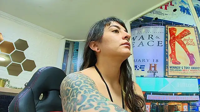 Naughty Kittenm online show from March 21, 2026, 11:03 am