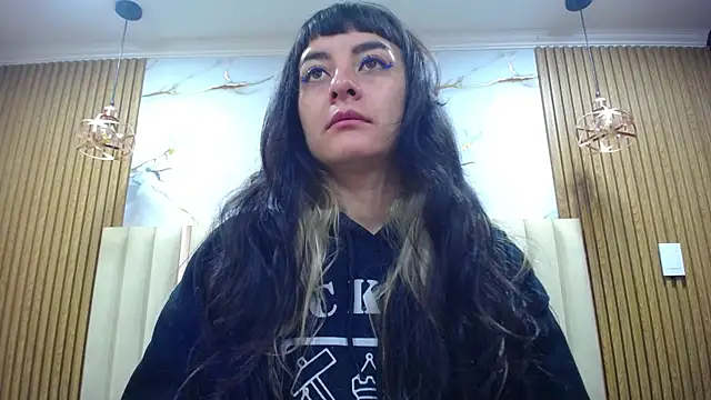 Snapshot of Naughty_Kittenm chatting on June 29, 2026, 11:32 am Naughty Kittenm online show from June 29, 2026, 11:32 am