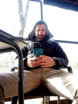 Snapshot of BZHsex chatting on March 1, 2025, 9:07 am BZHsex online show from March 1, 2025, 9:07 am