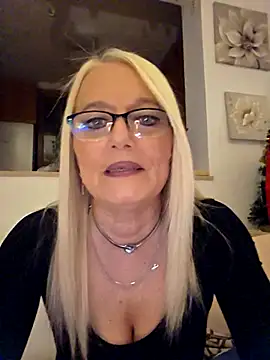 Snapshot of kikkastar chatting on December 14, 2025, 8:58 pm kikkastar online show from December 14, 2025, 8:58 pm