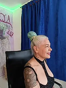 Snapshot of freyadevil333 chatting on May 15, 2026, 12:52 am freyadevil333 online show from May 15, 2026, 12:52 am
