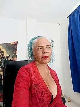 freyadevil333 online show from December 14, 2025, 10:04 pm