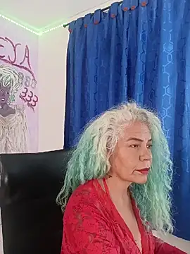 Snapshot of freyadevil333 chatting on May 19, 2026, 6:53 am freyadevil333 online show from May 19, 2026, 6:53 am