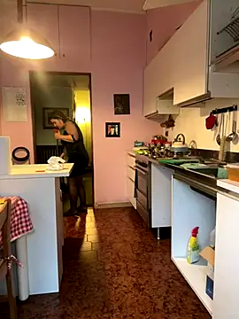 Sunbelxx online show from October 30, 2025, 8:34 am