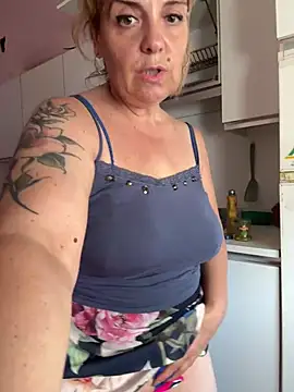 Sunbelxx online show from August 3, 2026, 9:04 am