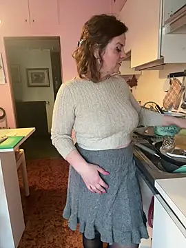 Sunbelxx online show from February 25, 2026, 9:31 am