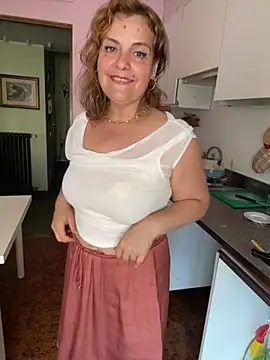 Sunbelxx online show from July 10, 2026, 8:47 am