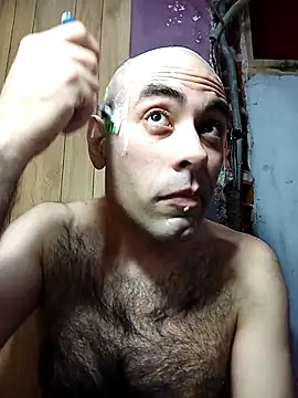 Snapshot of Pela1984 chatting on September 13, 2025, 4:23 am Pela1984 online show from September 13, 2025, 4:23 am