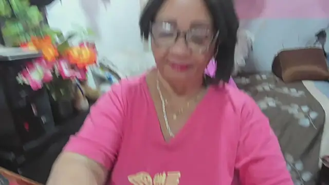 Snapshot of Mrs_mommy_ chatting on July 11, 2026, 7:36 pm Mrs mommy online show from July 11, 2026, 7:36 pm