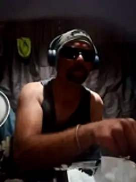 Makemecomin20min online show from February 15, 2026, 1:06 am