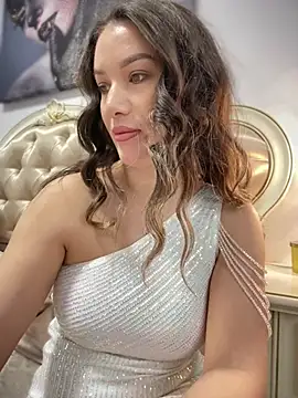 Snapshot of HotXMom chatting on March 19, 2026, 7:41 am HotXMom online show from March 19, 2026, 7:41 am