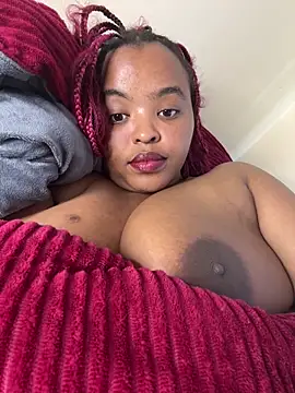Linahlove online show from May 14, 2026, 10:45 am