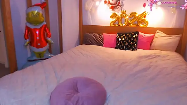 Magic Eyes   online show from December 18, 2025, 3:11 am