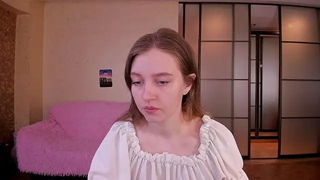 Snapshot of Ksuhesa chatting on March 20, 2026, 8:04 am Ksuhesa online show from March 20, 2026, 8:04 am