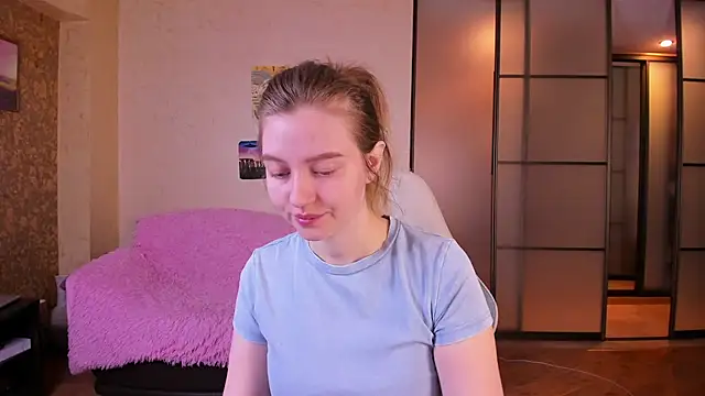 Snapshot of Ksuhesa chatting on March 13, 2026, 1:10 am Ksuhesa online show from March 13, 2026, 1:10 am