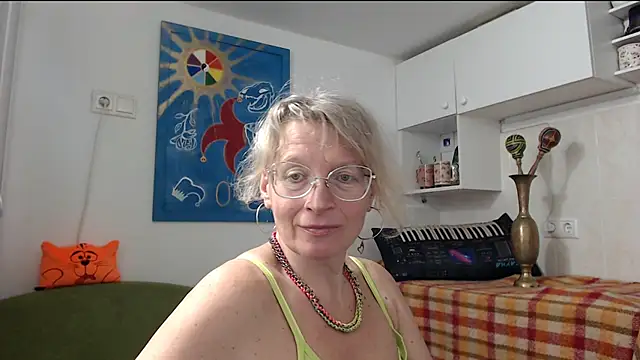 Snapshot of Zosya1111 chatting on January 22, 2025, 1:53 pm Zosya1111 online show from January 22, 2025, 1:53 pm