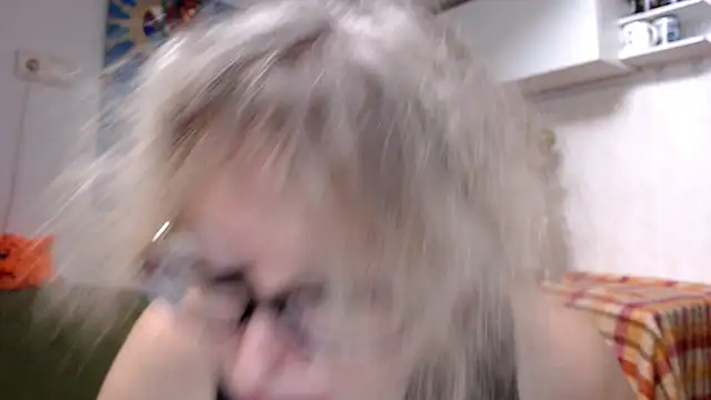 Snapshot of Zosya1111 chatting on January 6, 2025, 8:46 am Zosya1111 online show from January 6, 2025, 8:46 am